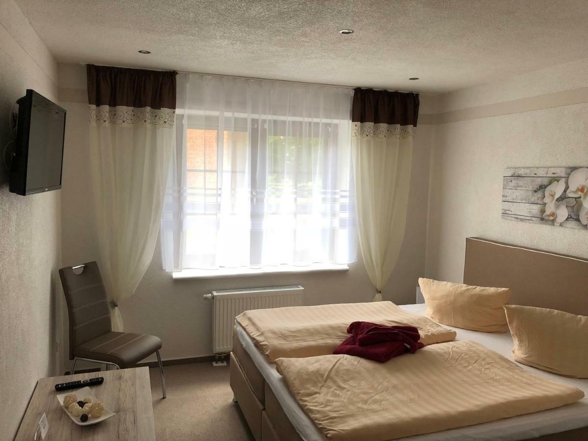 Pension & Gasthof Storchennest Gross Quassow المظهر الخارجي الصورة